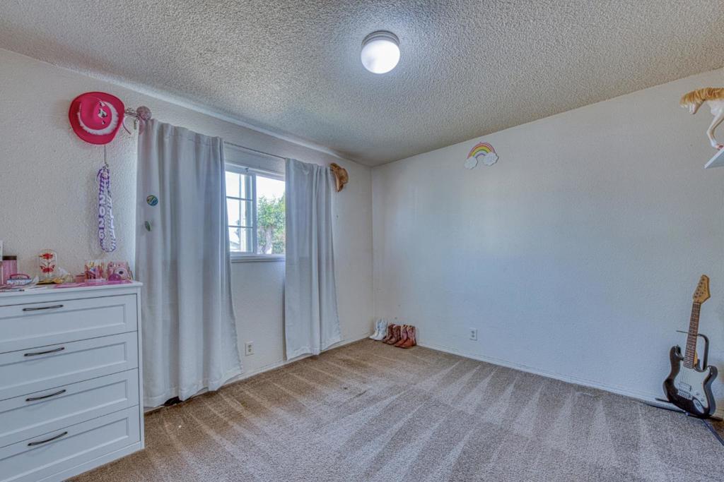 24 8th Street Property Photo 13