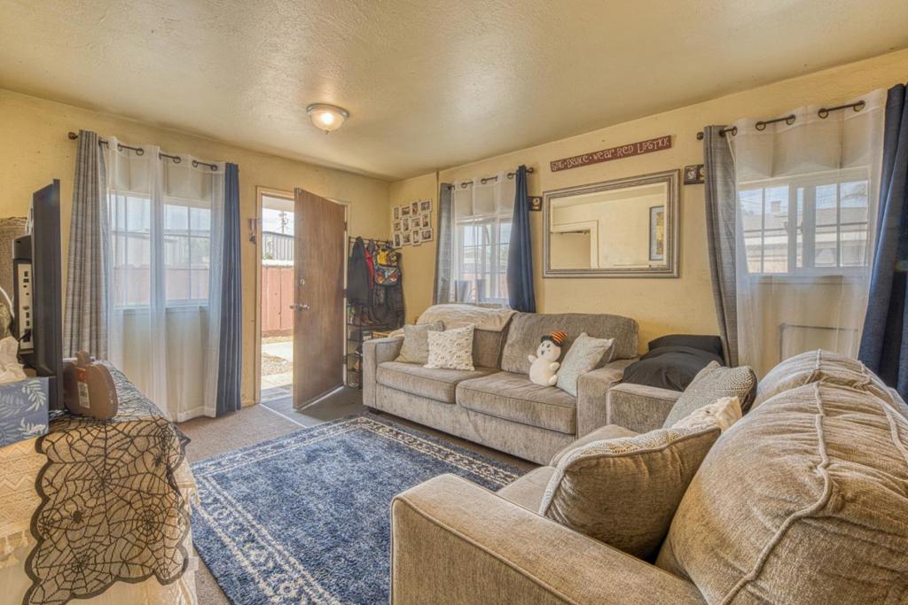 24 8th Street Property Photo 18