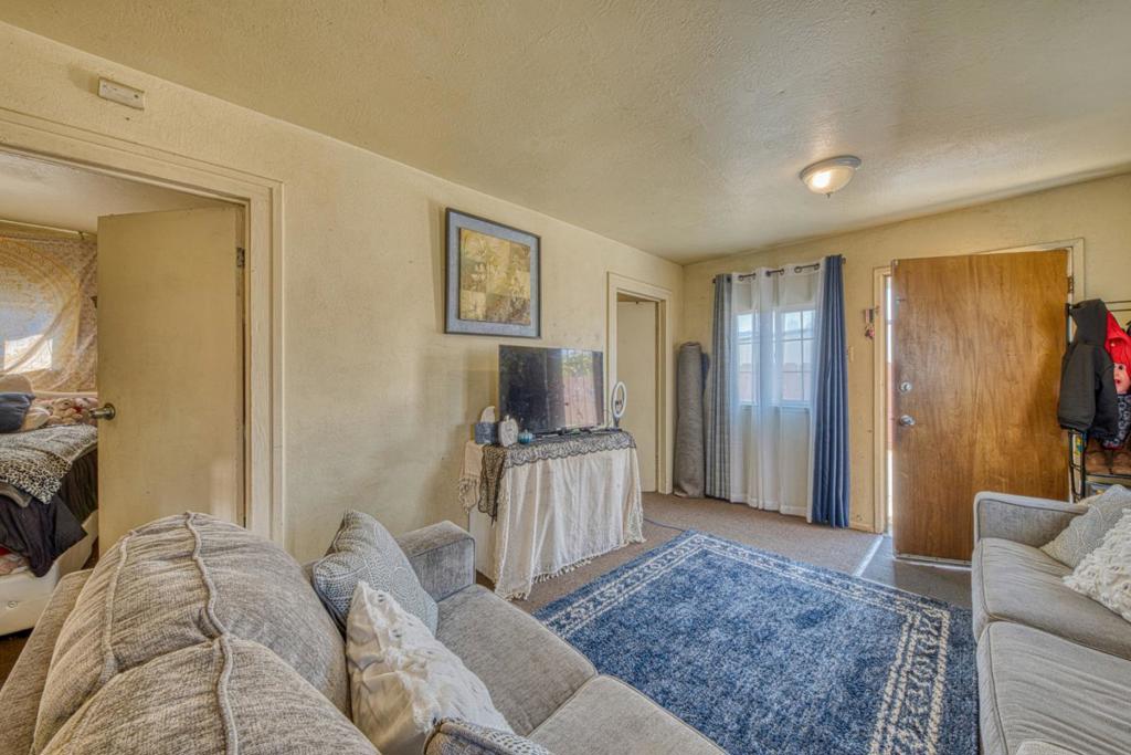 24 8th Street Property Photo 19