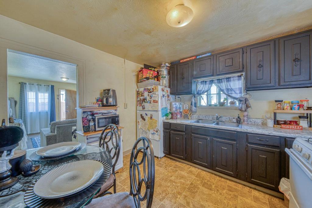 24 8th Street Property Photo 22