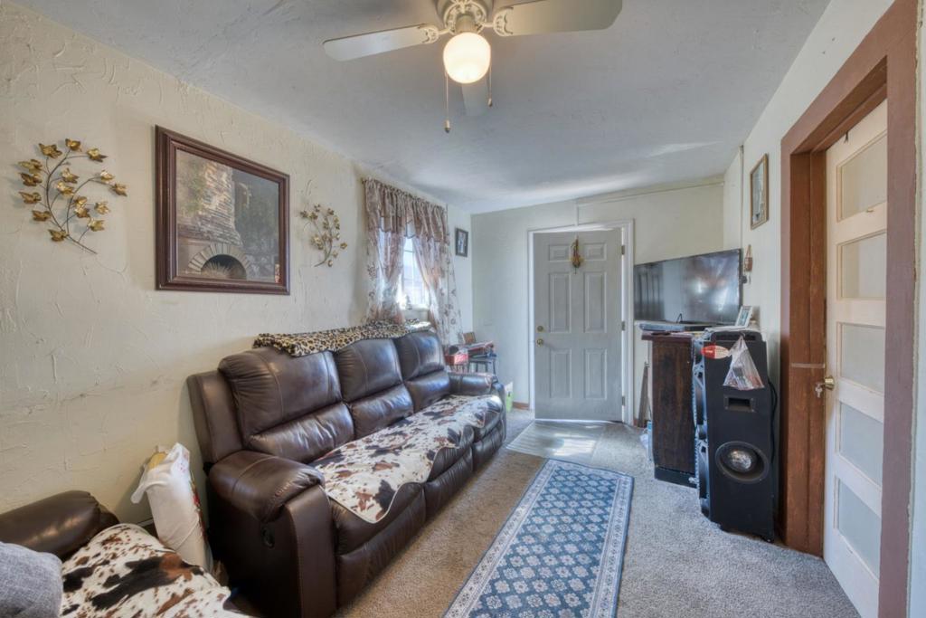 24 8th Street Property Photo 28