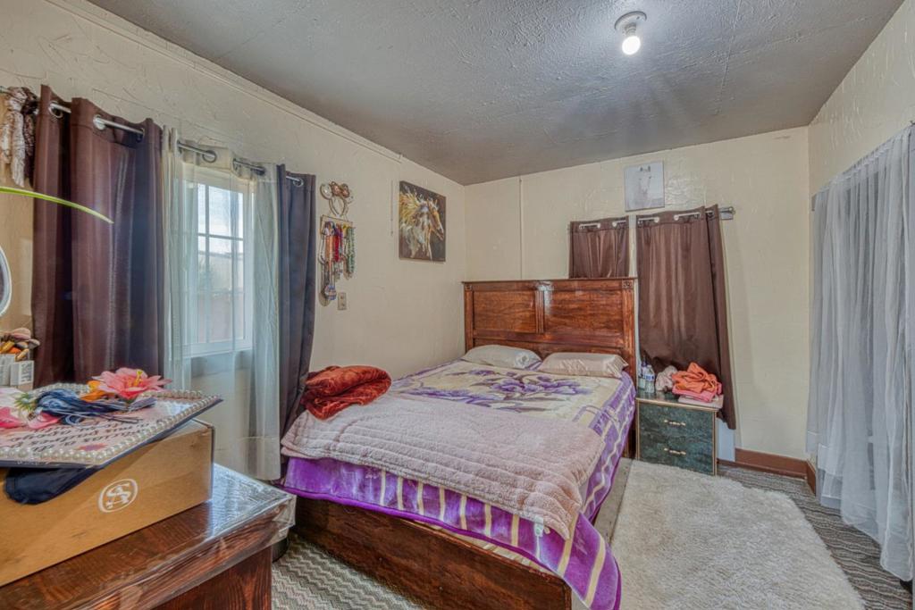 24 8th Street Property Photo 33
