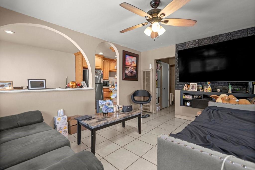 2439 Clyda Drive Property Photo 16