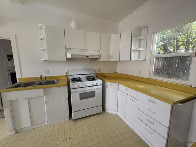 104 Wilson Avenue Property Photo 5