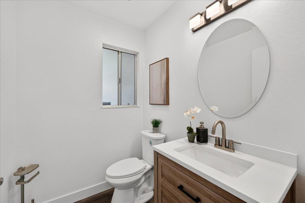 5603 Crow Canyon Road Property Photo 18