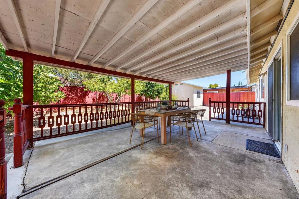2422 Ridgeglen Way Property Photo 29
