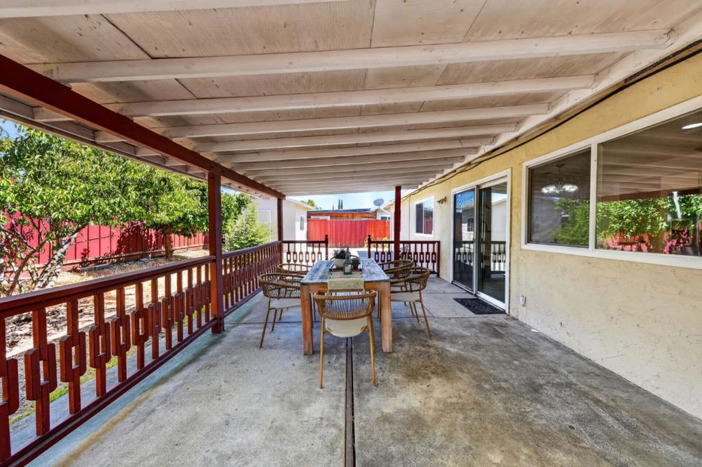 2422 Ridgeglen Way Property Photo 31