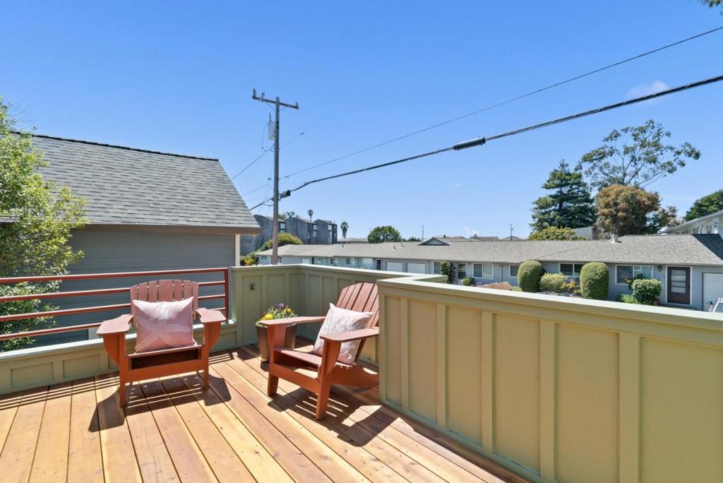 230 Alhambra Avenue Property Photo 5
