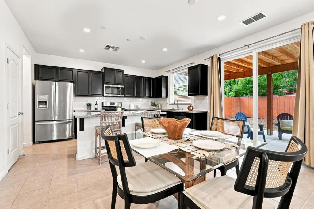 600 Duran Court Property Photo 15