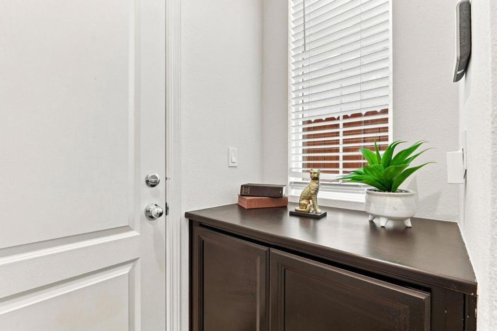 600 Duran Court Property Photo 17