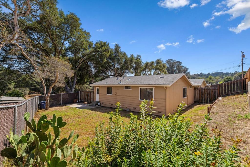76857695 Pine Tree Property Photo 34