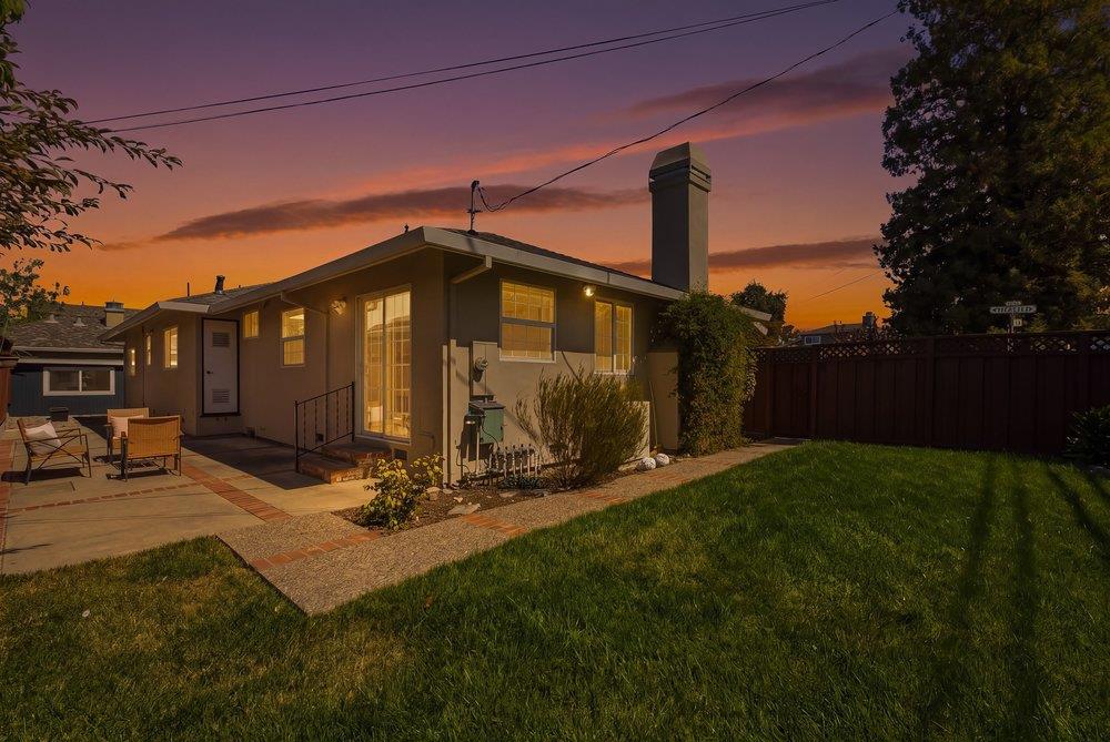 3146 Wessex Way Property Photo 38