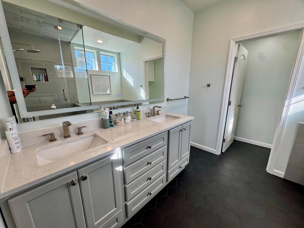 632 Moss Way Property Photo 12