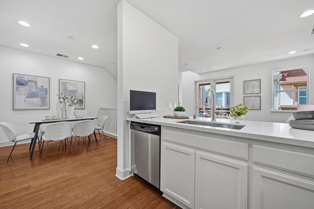 1259 Water Lily Way Property Photo 14