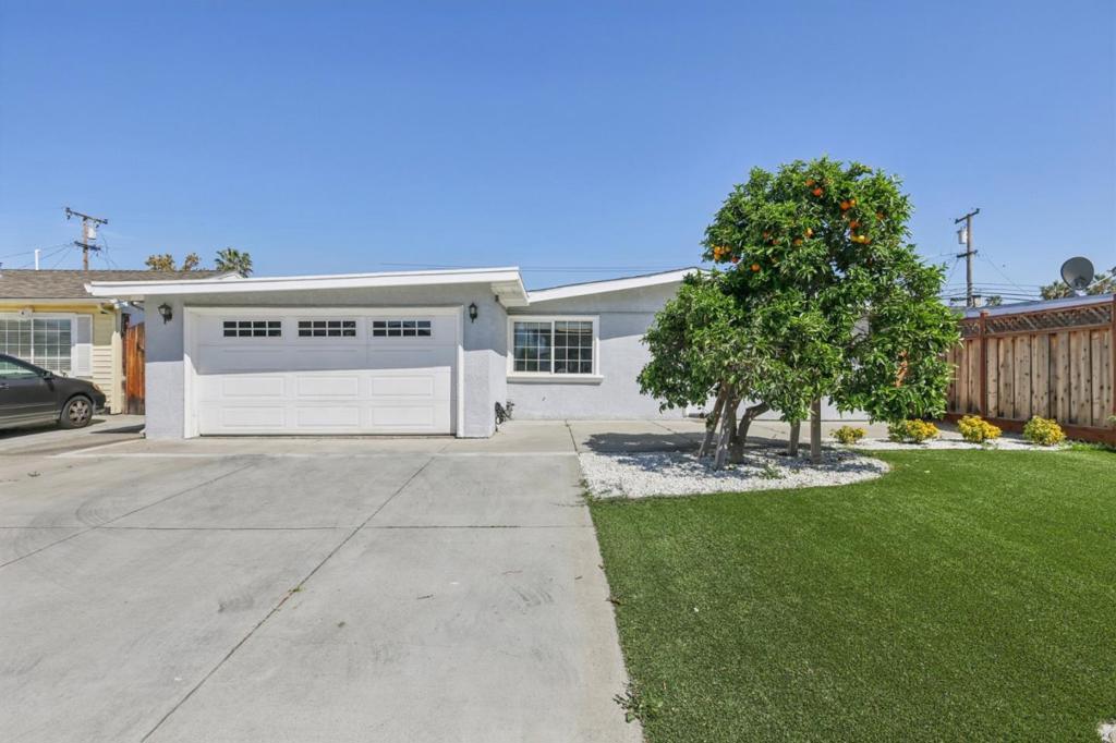1370 Cathay Drive Property Photo 1