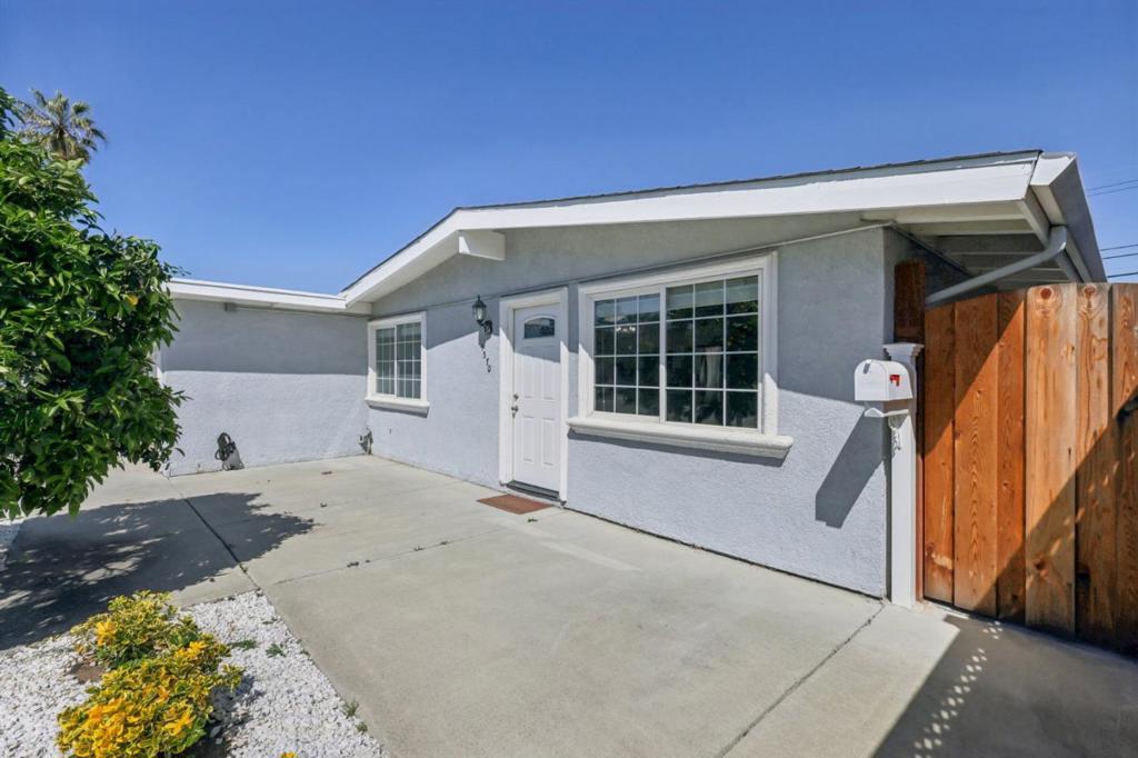 1370 Cathay Drive Property Photo 6