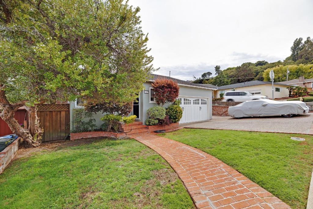 525 Helen Drive Property Photo 2