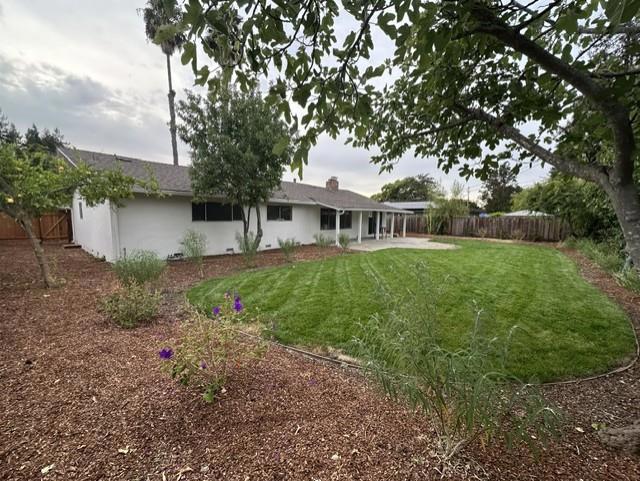 1369 Chelsea Drive Property Photo 4
