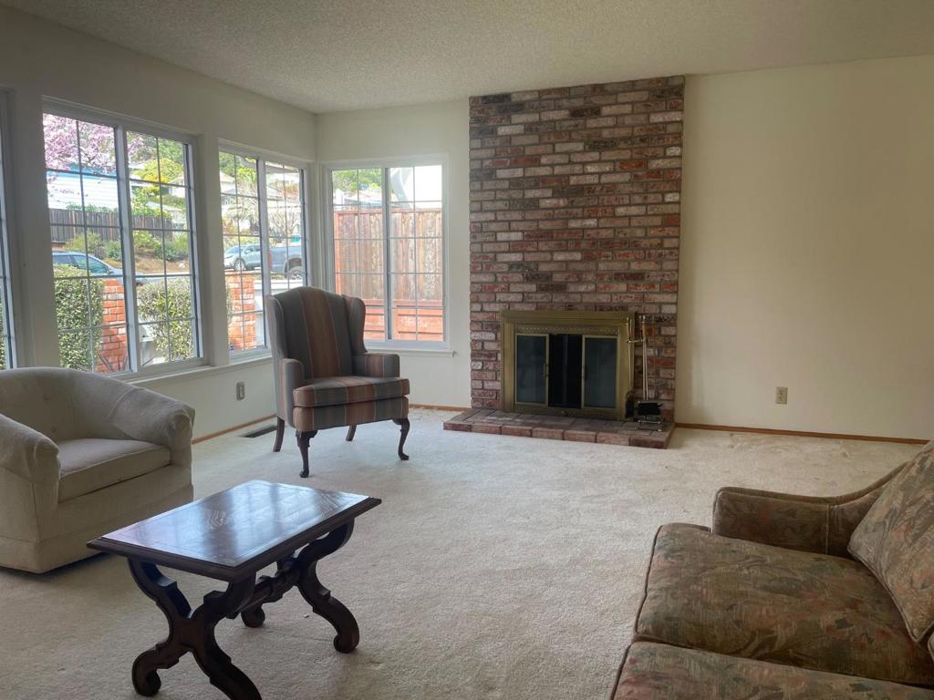 832 Oddstad Boulevard Property Photo 20