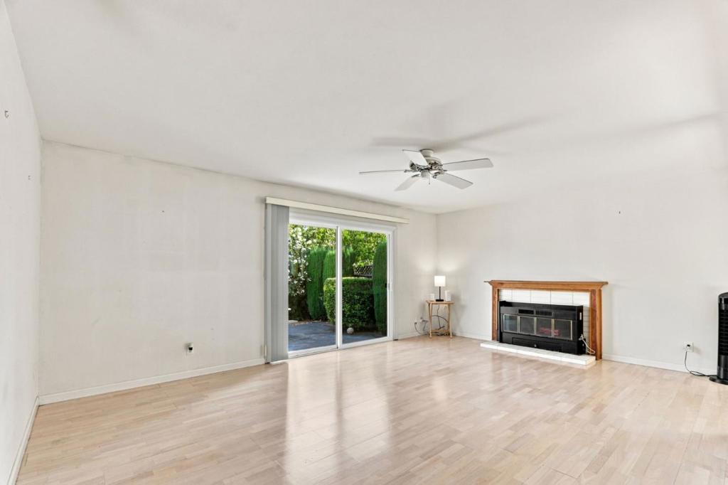 1939 Hershner Drive Property Photo 3