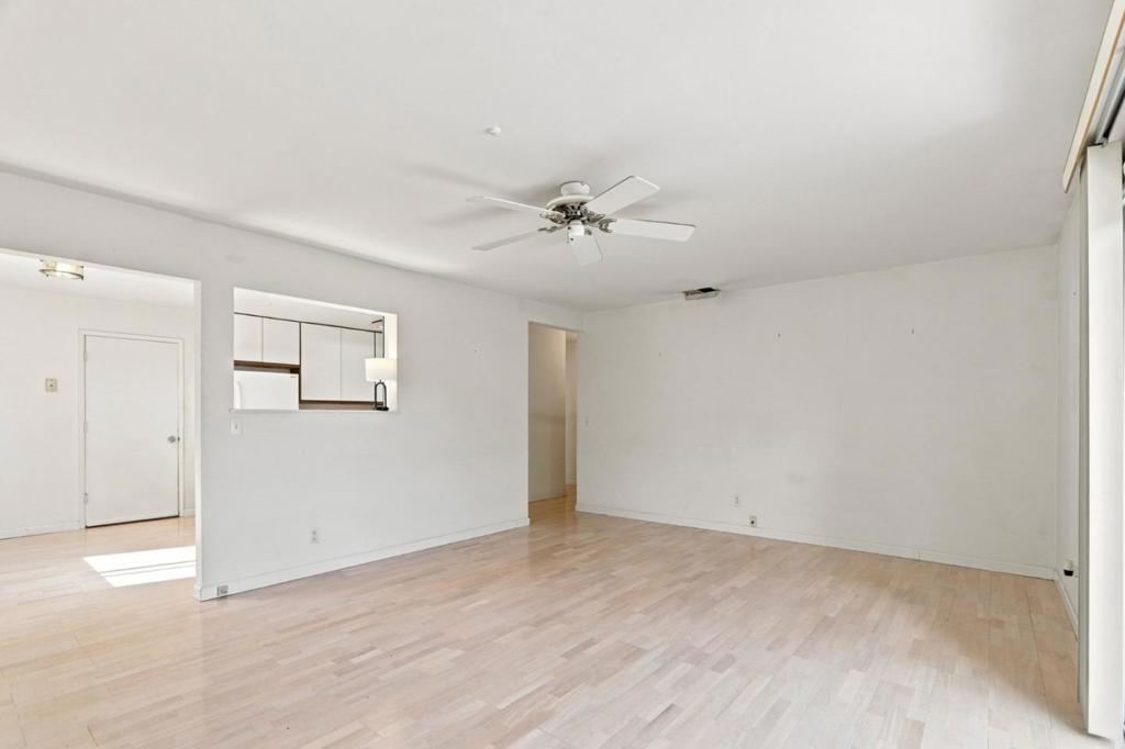 1939 Hershner Drive Property Photo 4