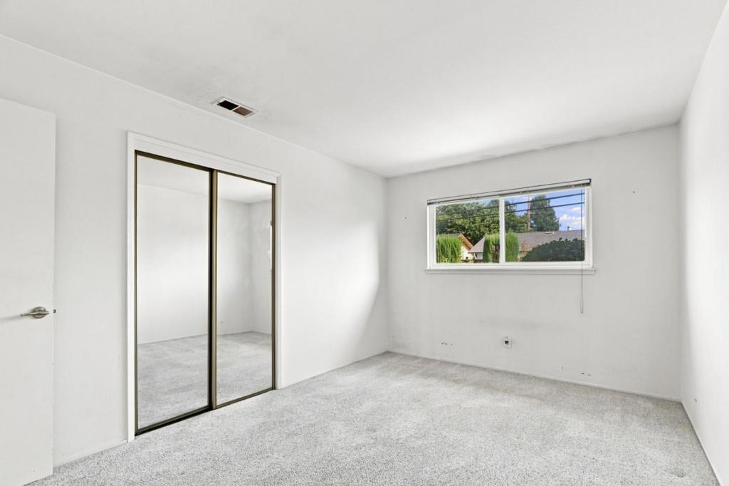 1939 Hershner Drive Property Photo 10