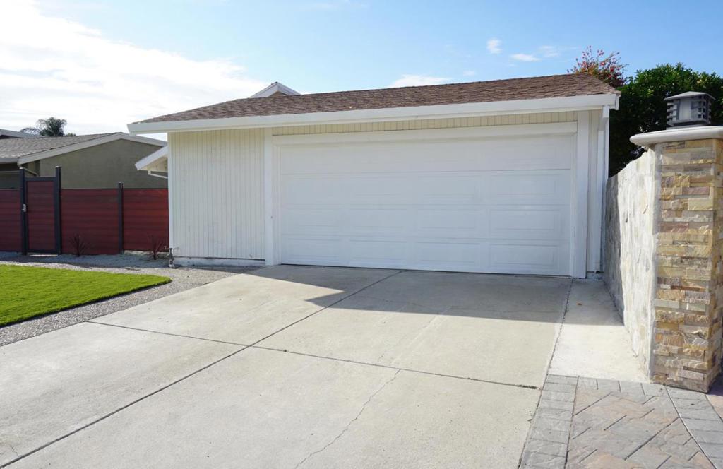981 Taji Court Property Photo 2