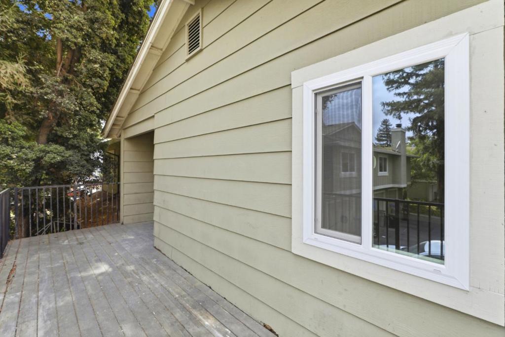 2937 Rose Avenue Property Photo 7