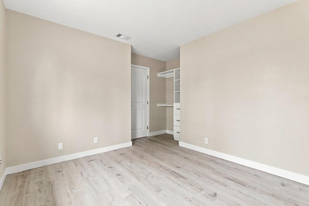 2937 Rose Avenue Property Photo 24