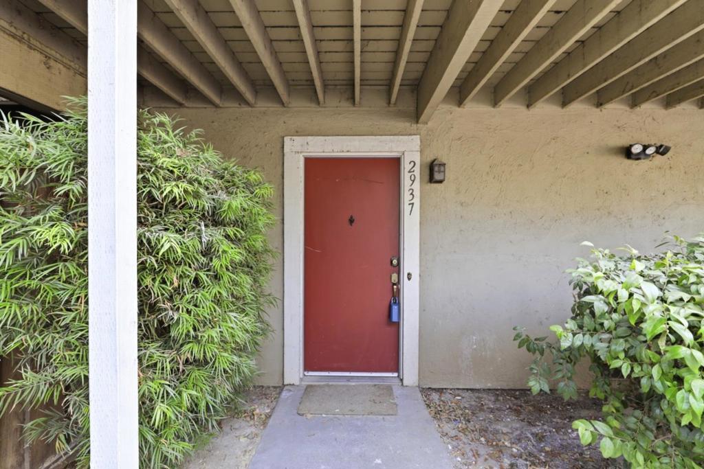 2937 Rose Avenue Property Photo 39