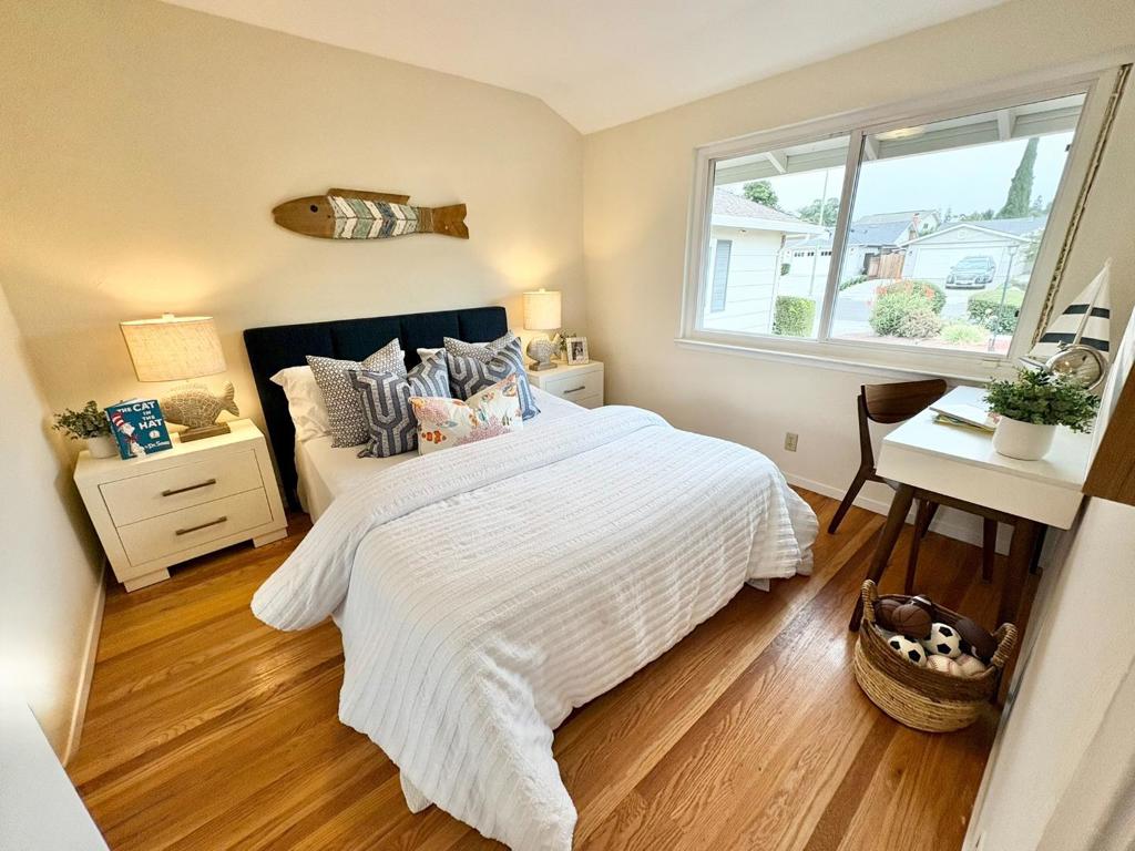 2803 Ivywood Court Property Photo 8
