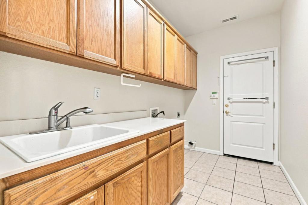 1995 Serene Drive Property Photo 25