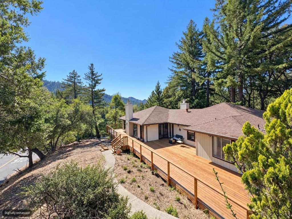 109 Crows Nest Drive Property Photo 1