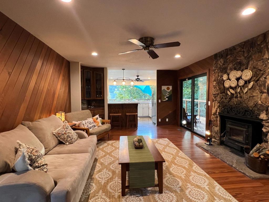 109 Crows Nest Drive Property Photo 15