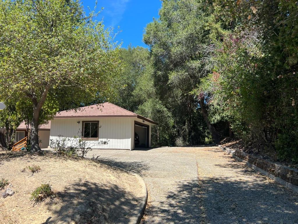 109 Crows Nest Drive Property Photo 32