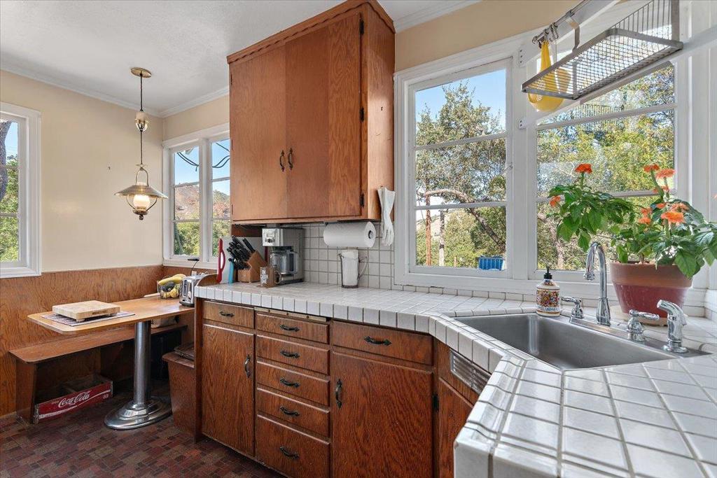 21400 Bertram Road Property Photo 2