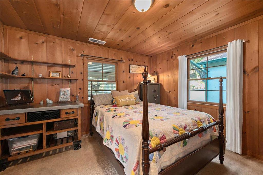 21400 Bertram Road Property Photo 7
