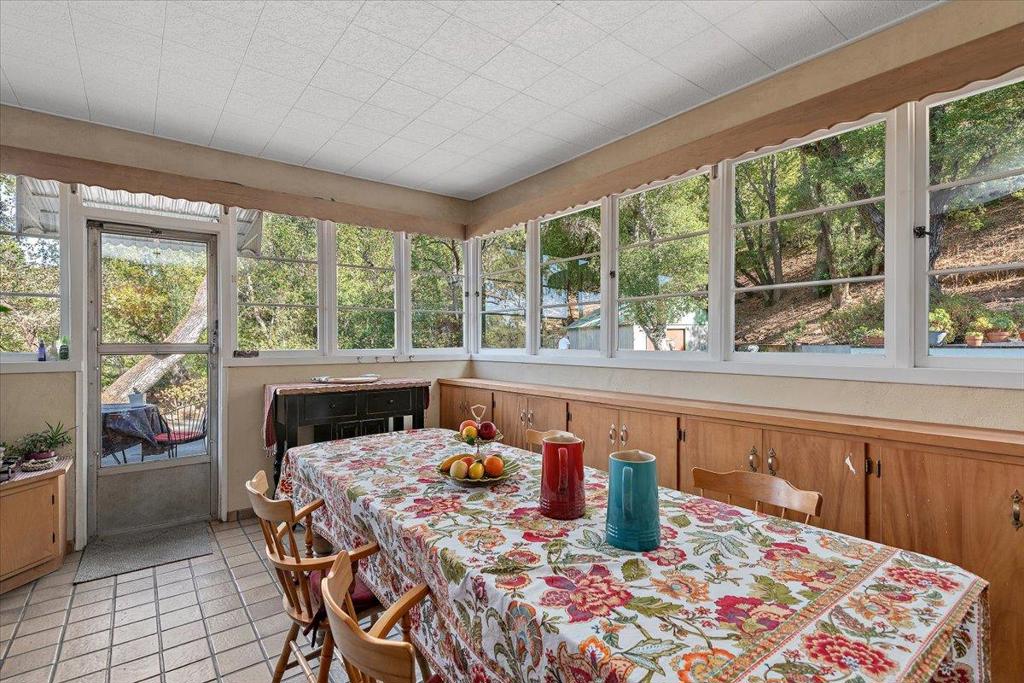 21400 Bertram Road Property Photo 10