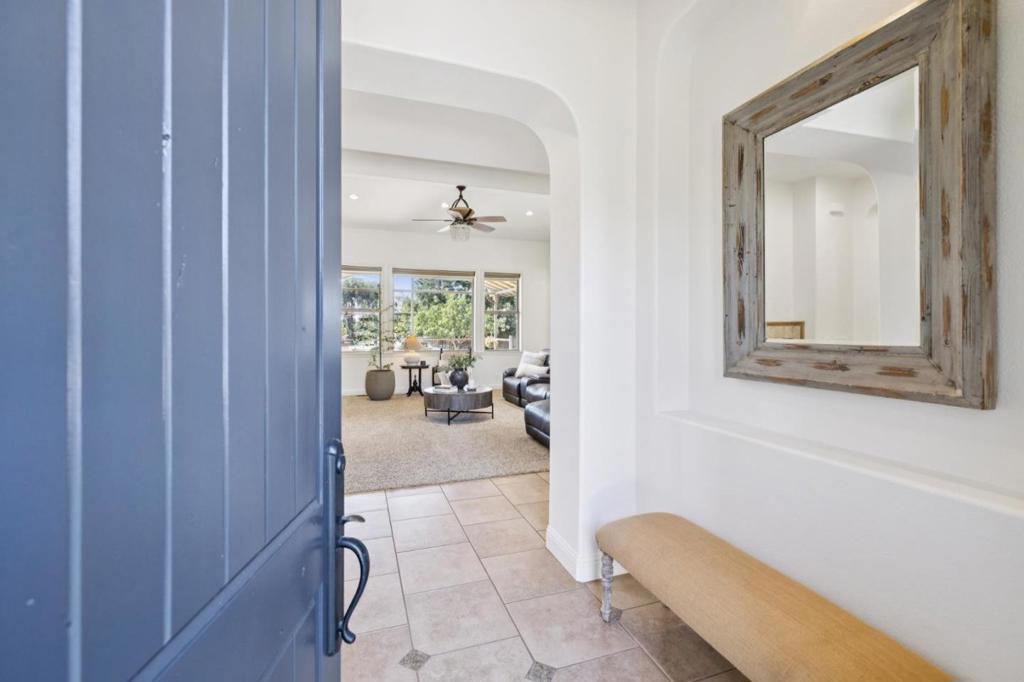 740 California Avenue Property Photo 10