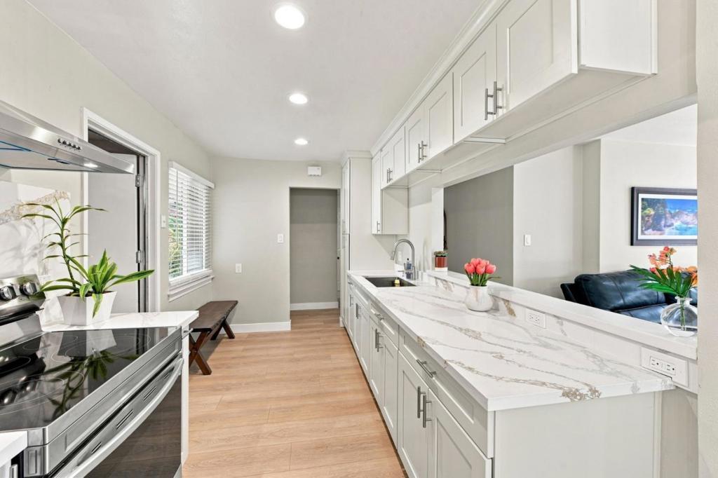 1753 Laine Avenue Property Photo 10