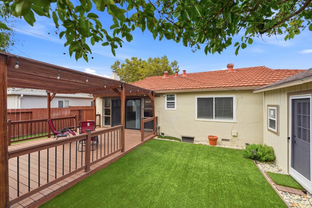 1753 Laine Avenue Property Photo 37