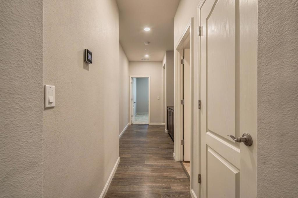 1225 Steinbeck Drive Property Photo 13
