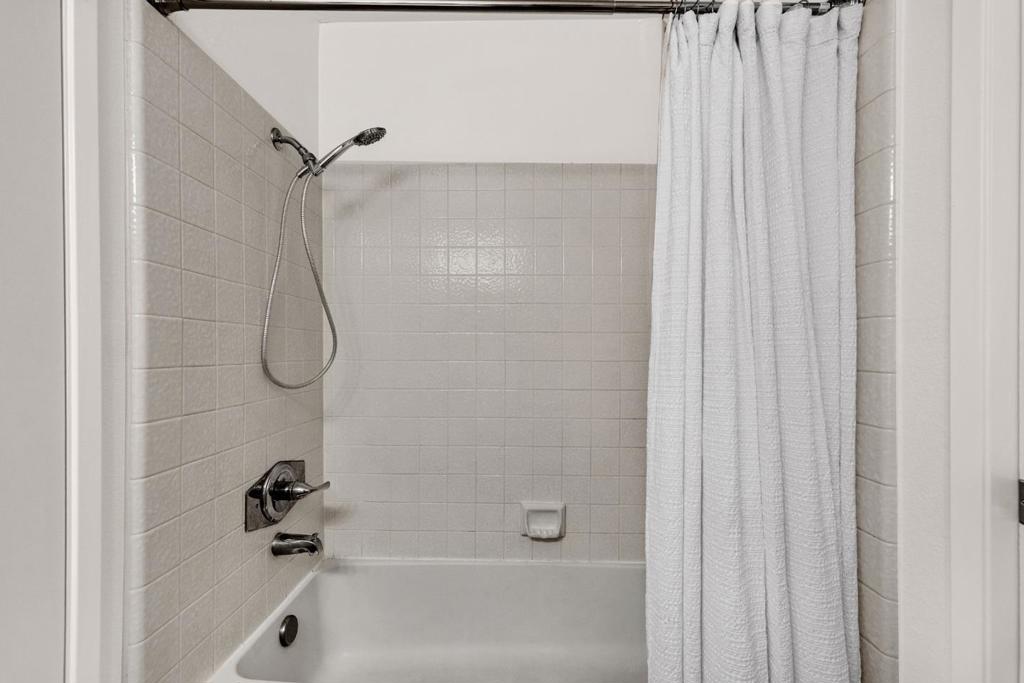 38738 Huntington Circle Property Photo 20