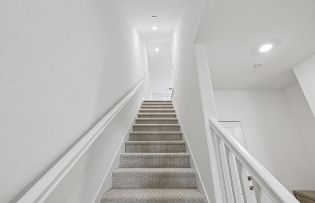 612 Chamise Way Property Photo 16