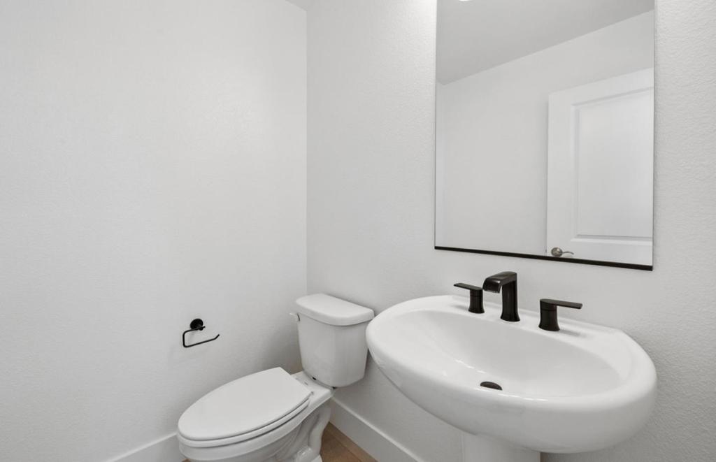 612 Chamise Way Property Photo 38