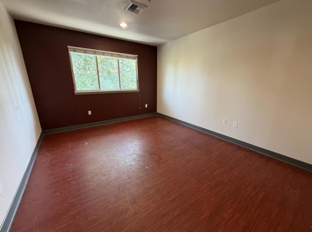 168 S 11th Street Property Photo 11