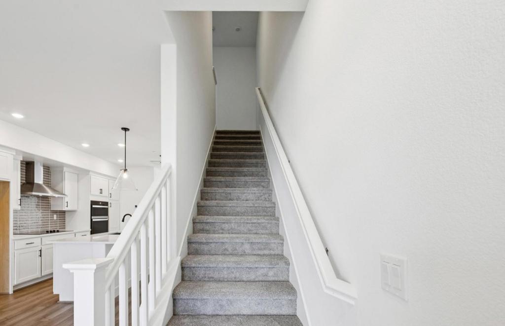 1321 Lilac Way Property Photo 40