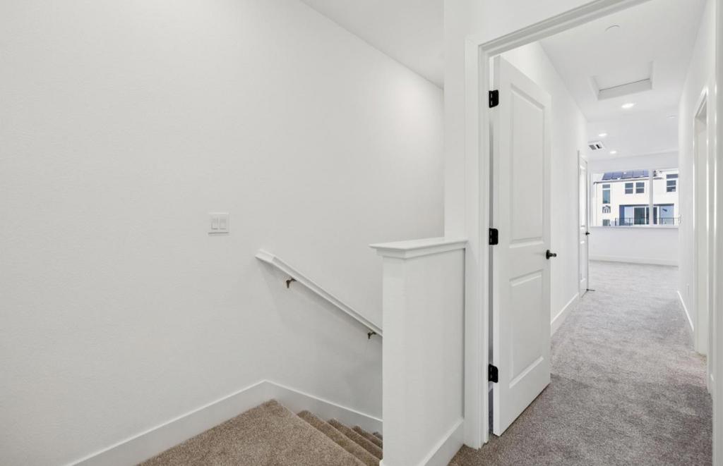 1321 Lilac Way Property Photo 41