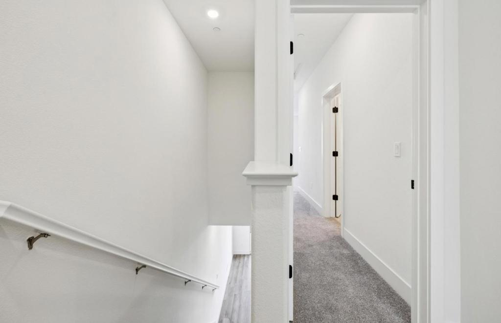 1321 Lilac Way Property Photo 42