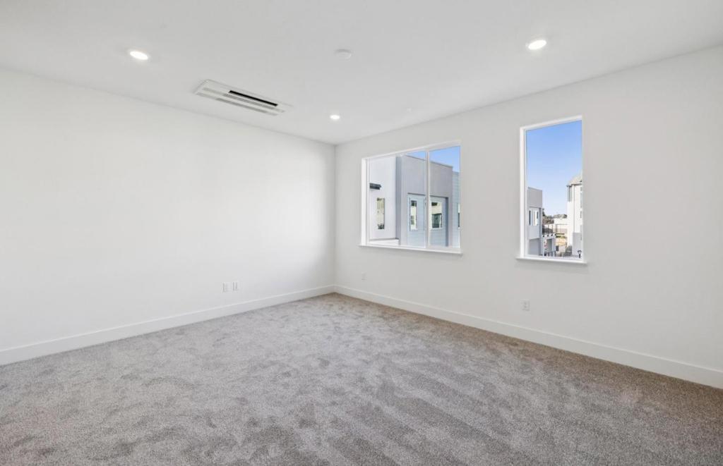 1321 Lilac Way Property Photo 45